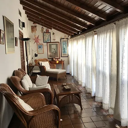 Pensión Casa Longa *
