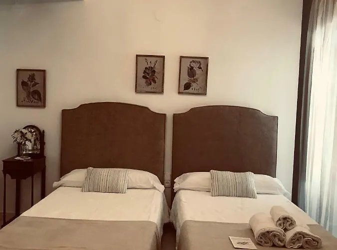 招待所 Casa Longa 4*